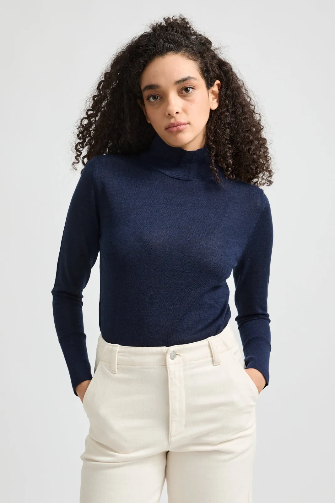FINE MERINO FUNNEL