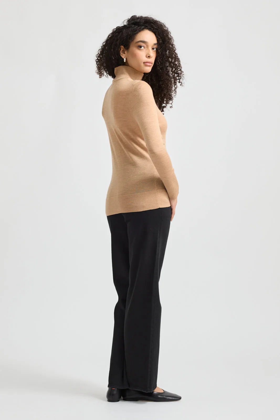 FINE MERINO FUNNEL