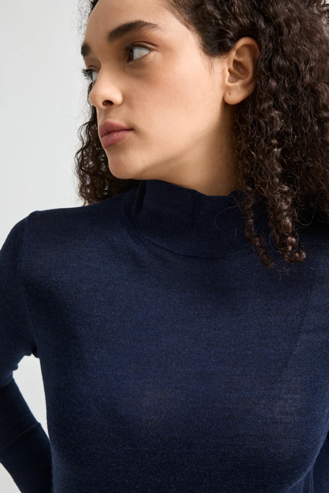FINE MERINO FUNNEL